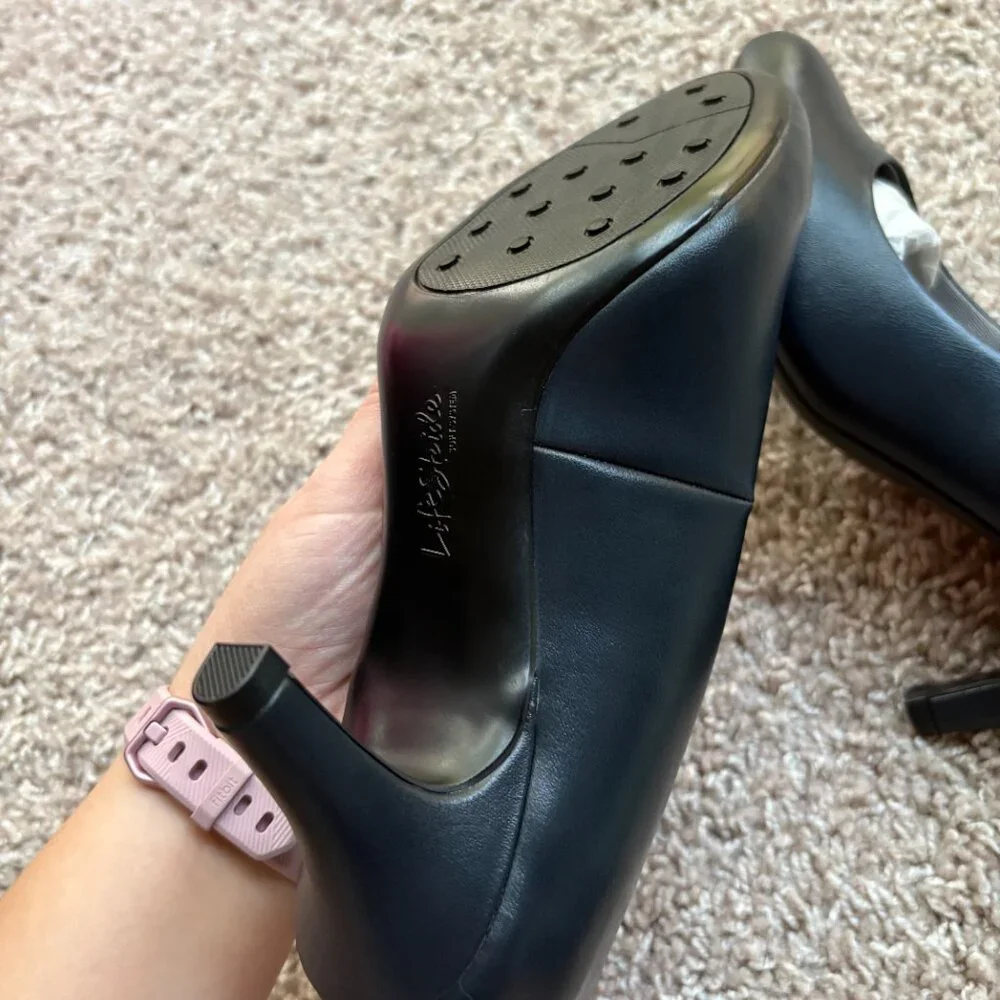 Navy Life Stride Heels - Picture 5 of 6